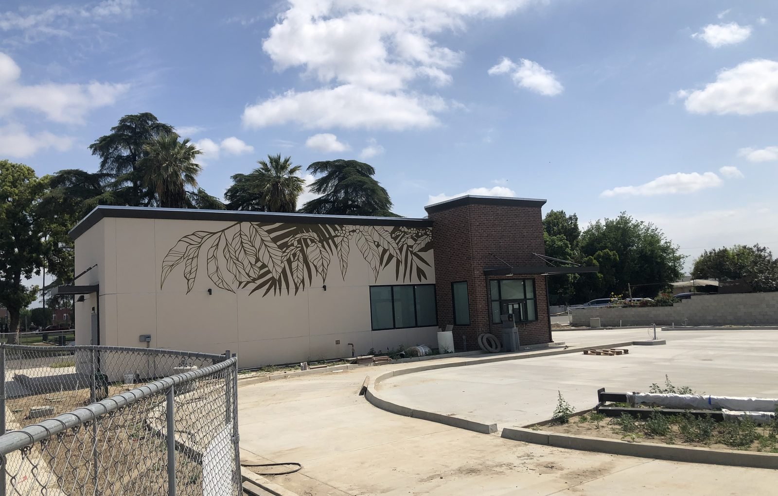 Drive-thru restaurant nearing completion
